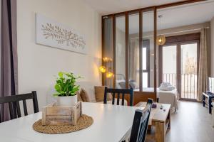 HB Apartments - Apartamento Alicante Rambla Mercado Central Playa - El Loft del Barrio