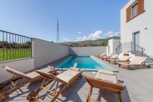 Villa Modea with Heated Pool
