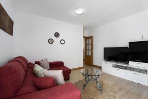 Apto Vistahermosa 3 Bed and Pool