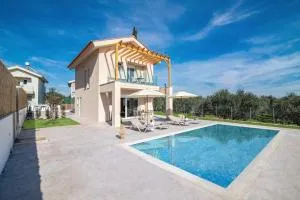 Villa Riza Sea by Villa Plus - Katastárion