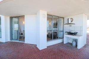506 Hibernian Towers Luxury Self Catering Apartment Strand Cape Town South Africa
