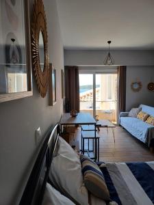 Asterias blue Studio