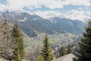Studio avec vue sur les montagnes