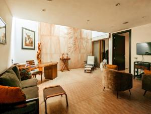 Waterwoods Lodge Kabini