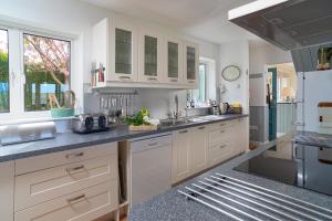 Dolawel Newport, Pembrokeshire