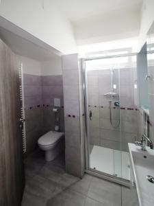 Standard Double Room with Shared Bathroom