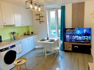 Calme Wifi Fibre Netflix Gare à pied - 科尔贝埃索讷