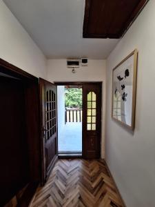 Kosmajski Beg: Vaša privatna vikendica sa bazenom