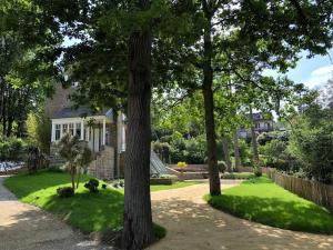 Villas VILLA CAROLLES : photos des chambres