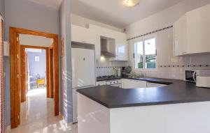 Stunning Home In Mazarrón With Kitchen