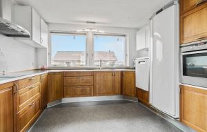 Lovely Home In Vestervig With Wifi