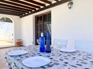 DOMINGO 2 by JK Lanzarote