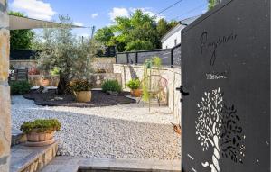 4 Bedroom Nice Home In Vlasici - Krsan