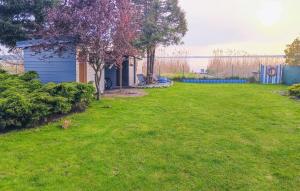 Two-Bedroom Holiday Home In Nowe Warpno