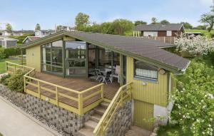 Amazing Home In Aabenraa With Kitchen