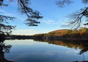 Storybook Lake Front Villa with Private Beach! - Newfane