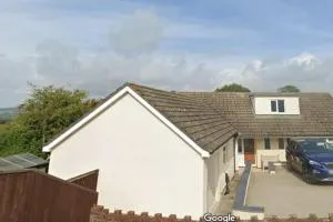 High View - First Floor Flat - 查尔德