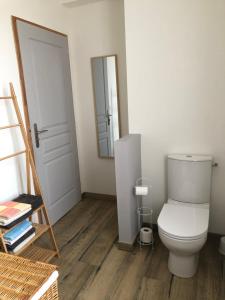Maisons de vacances Jolie pensee charmante maison a la campagne : photos des chambres