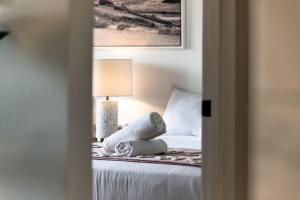 Coastal Comfort - Steps From The Beach