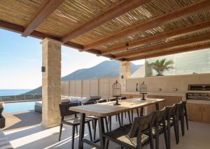 Elouera Villas, with Pool, Hydromassage, SeaView, By ThinkVilla