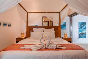 Gorgeous beachfront villa Lovina