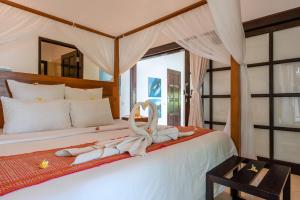 Gorgeous beachfront villa Lovina