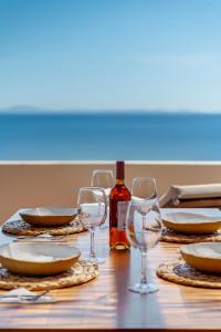Lalari Beach Suites