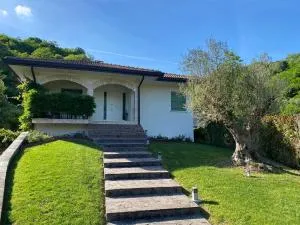 Welc-ōM Luxury Hillside Retreat - 加尔齐尼亚诺