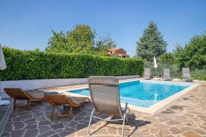 Villa Palma with Grill & Pool