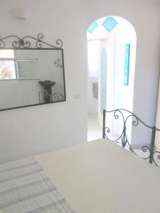 Sardinia Yellow House img47