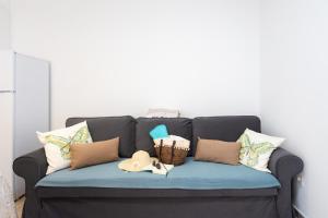 Home2Book Lovely & Bright Apt, Pool & Terrace