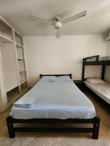 Casa Navarro Hostal - Junto al Mar