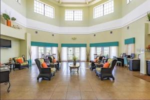 3 bed - Private Oasis - Completley Immaculate