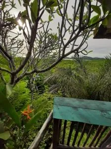 La table d'Alexandre - Hell-Ville