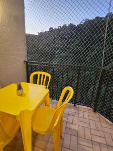 Praia, Piscina, Vista, Shopping, tudo junto em um só lugar. Quarto e Sala mais do perfeito.