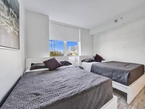 Luxury Waterfront Suite