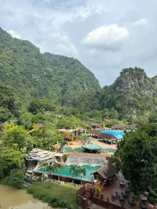 Lost World Tambun 1BR 34Pax @Sunway Onsen Suite