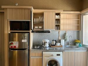 Modern 2BR Educity Apartment, Pakuwon City