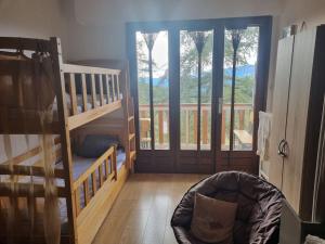 Grand studio à Valberg à 5 mn à pied des pistes - Idéal famille de 4 personnes