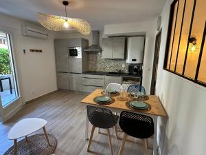 Appartements Studio avec chambre 2-4 pers climatise Locations VLD Camargue : photos des chambres