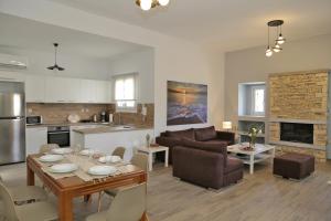 Anchorage Andros Villa