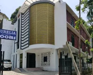 Aurelia La Casa - Trippapur