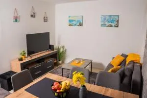 Zagreb Sunshine Ground Floor Apartment - Jankomir