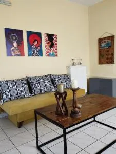 Chrissa's Place - a unique house with garden and BBQ - Orfánion