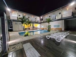 Sitio Arujá com Piscina Aquecida, Quadra e Vista Deslumbrante