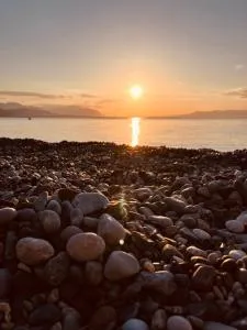 Dimitras Apartment - 卡梅纳维洛拉