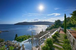 Appartements It enjoys the best sunshine and offers a beautiful view : photos des chambres