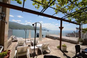 Beachfront Apartments Bojadzi