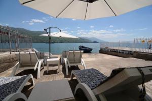 Beachfront Apartments Bojadzi