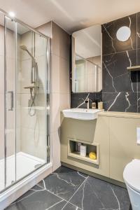 Royal King Studio Apartment Exel